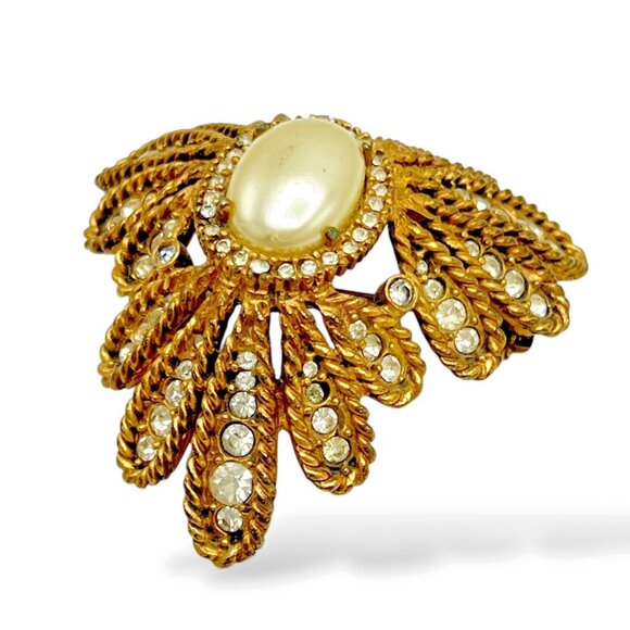JUDITH GREEN Vintage 1960s Gold Tone Modernist Brooch Pin Rhinestones Oval Pearl - Picture 1 of 8